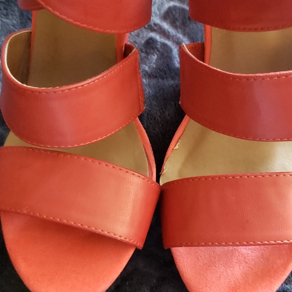 Micheal Antonio chunky strappy heels - Picture 13 of 14